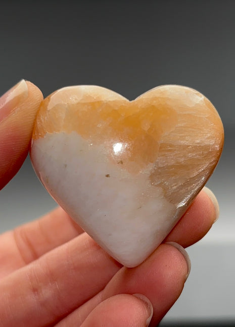 Wow ! Pink Stilbite with Scolecite Heart