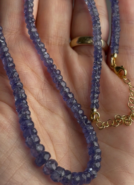 Elegant Tanzanite Necklace NE047