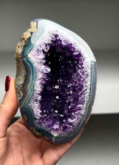 Very High Grade Amethyst Geode - From Uruguay