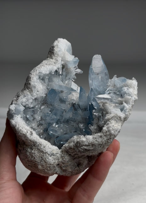 Amazing ! Sky Blue Celestite Geode