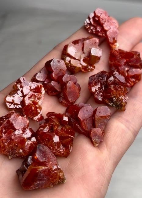 10 Piece Lot ! Red Vanadinite Crystals
