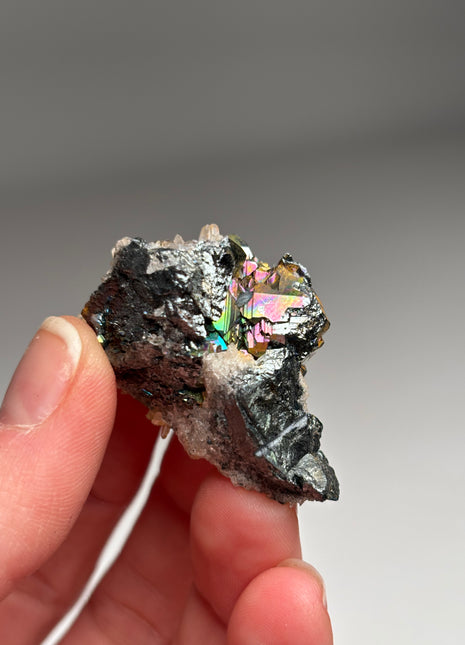 Rainbow Hematite with Quartz from Italy DW010