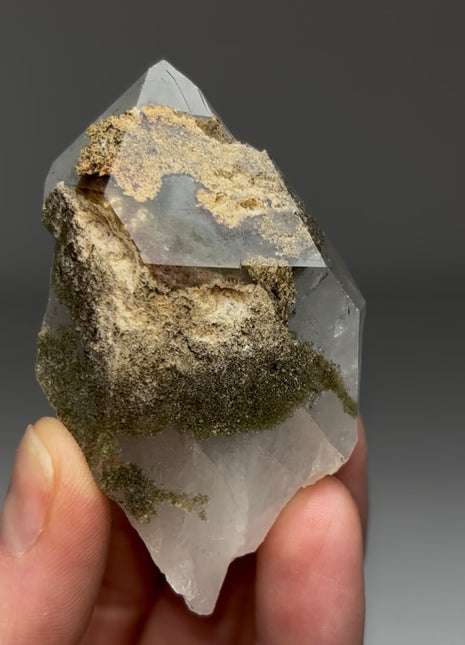 Unusual !  Green Chlorine Quartz