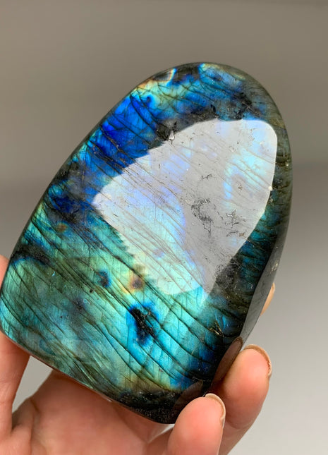 Flashy Labradorite from Madagascar