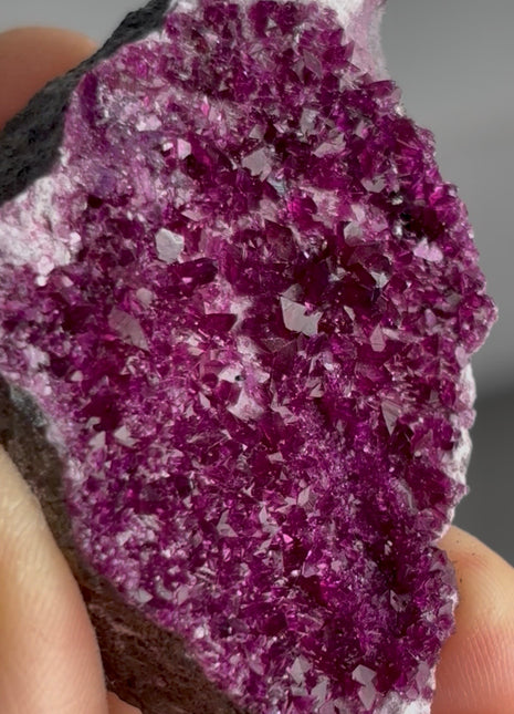 Rare ! Purple Red Kammererite Specimen PM1304
