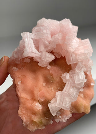 New ! Pink Halite with Great Crystallization - from Searles Lake, California