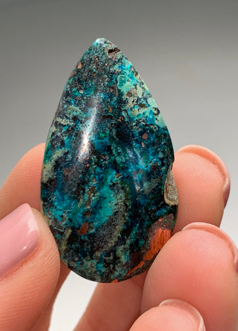 New ! Copper Ore and Blue Chrysocolla in Chalcedony ! 37.7 Carats