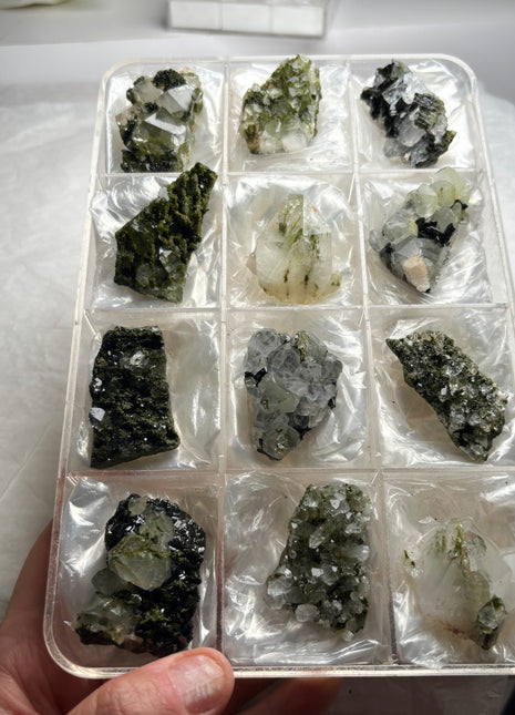 12 Pieces ! High Grade Green Epidote with Quartz Lot