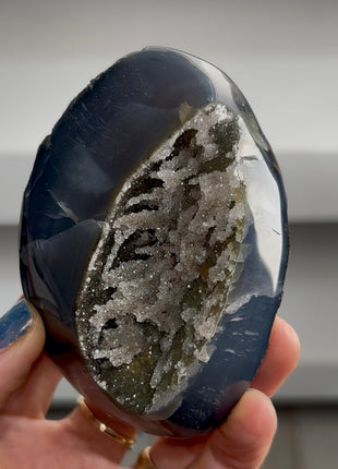 Stunning ! Druzy Quartz with Blue Agate PM1671