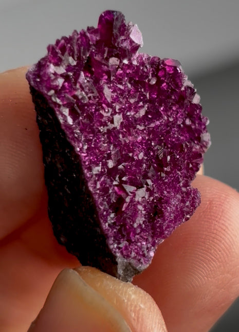Rare ! Purple Red Kammererite Specimen PM1312