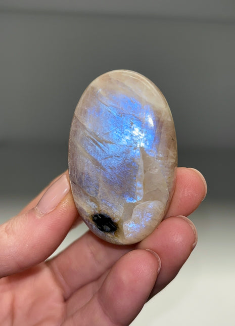 Top Grade Rainbow Moonstone from Tanzania