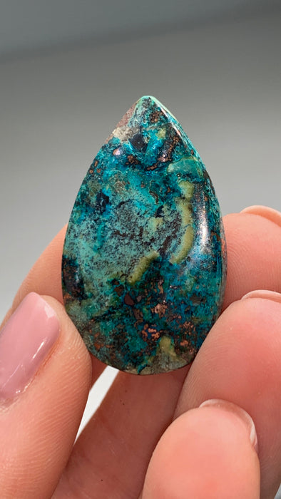 New ! Copper Ore and Blue Chrysocolla in Chalcedony ! 28.5 Carats