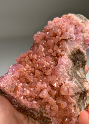 Amazing ! Pink Cobaltocalcite - From Oumlil mine, Morocco