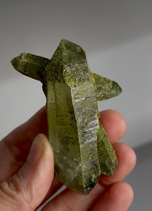 New ! Epidote with DT Quartz from Madagascar PM0285