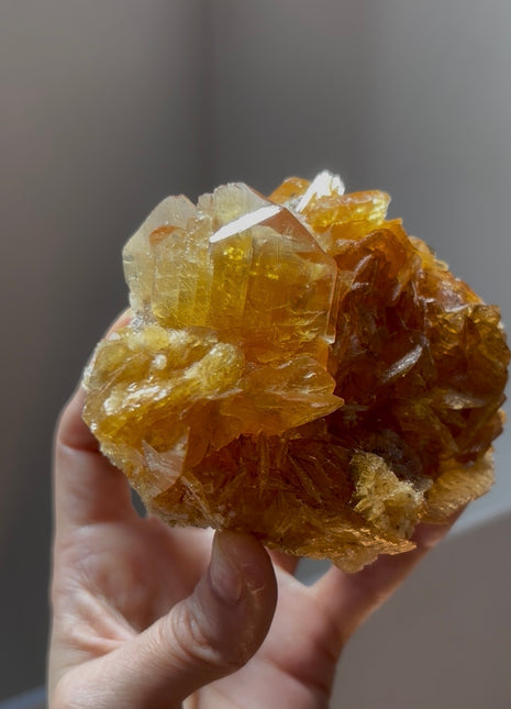 Golden Honey Selenite from Peru 💎 PM0397