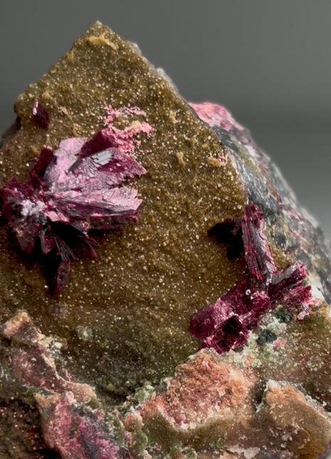 Magenta Red Erythrite