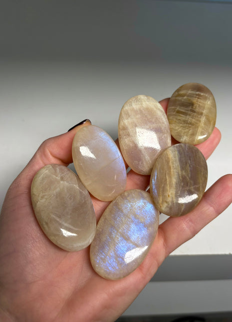 6 Pieces ! Top Grade Rainbow Moonstone Lot