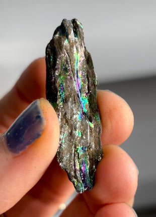 6 Pieces ! Rainbow Hematite Lot - 1992 find