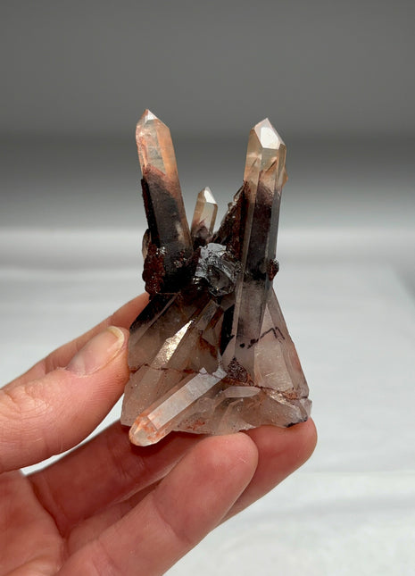 Shimmering Nevara Quartz