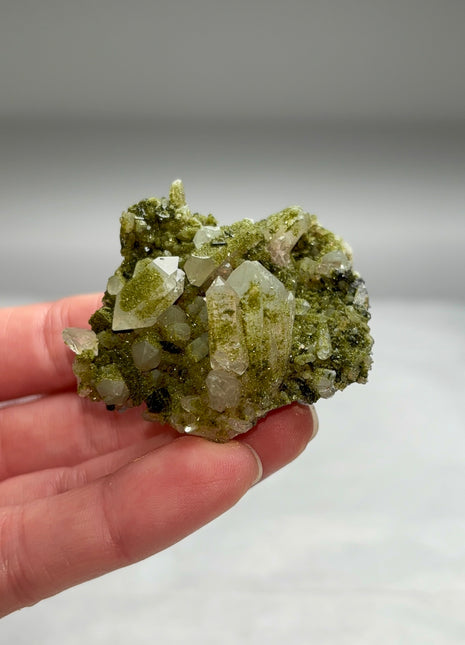 New ! Druzy Green Epidote with Quartz