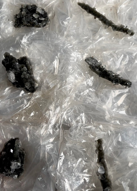 6 Pieces ! High Grade Black Chalcedony with Apophyllite Lot