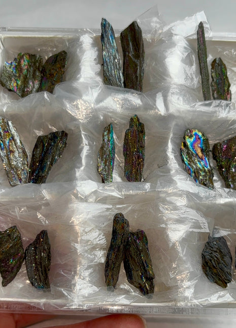 16 Pieces ! Iridescent Rainbow Hematite Lot. 1992 find