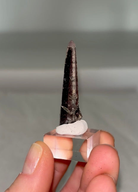 New Arrival ! Glittery Hematite Lithium Quartz
