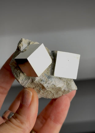 Cubic Pyrite on Matrix PM1710