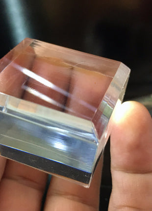 40 mm x 20 mm Acrylic Mineral Display Stands Lot of 20 Pieces